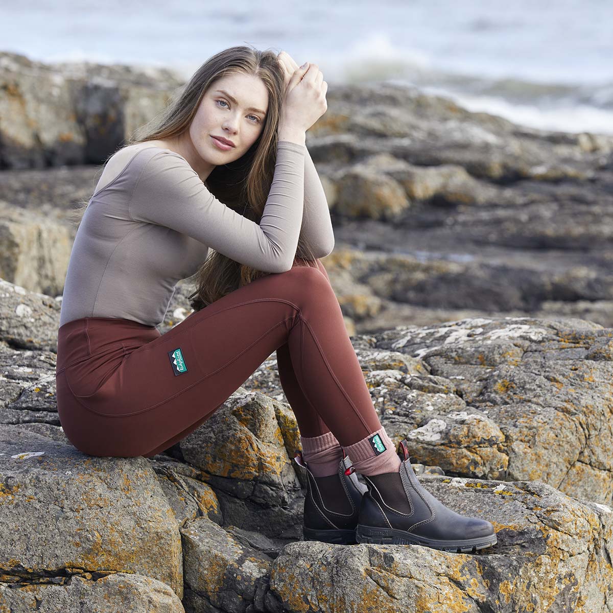 Women's Infinity Leggings Oxblood